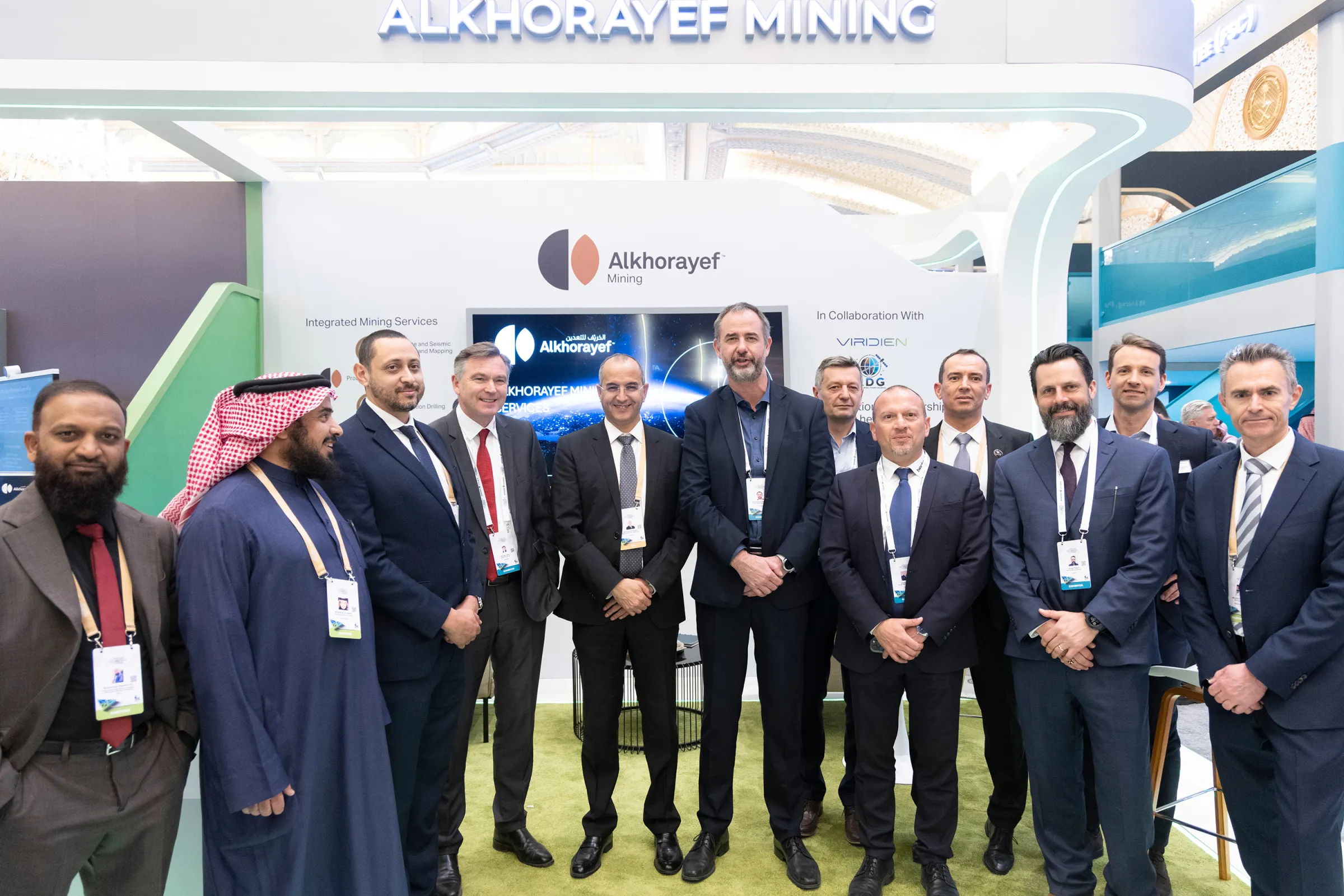 Group Photo of Becker Mining Systems, Rema Tip Top and Alkorayef Group